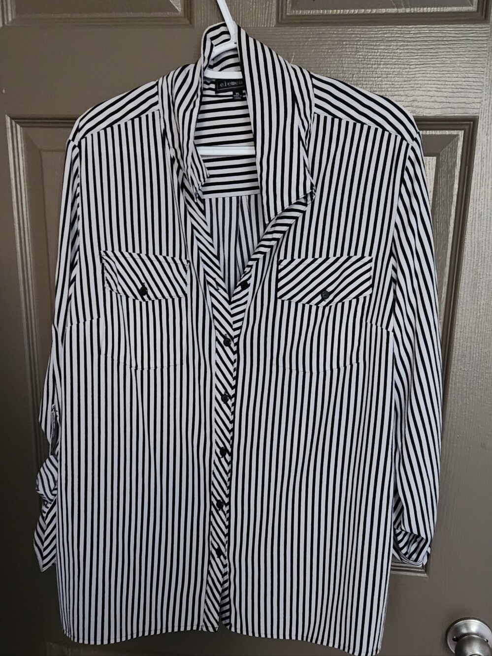 Max Studio Black & White Vertical Stripe Button-Up Shirt